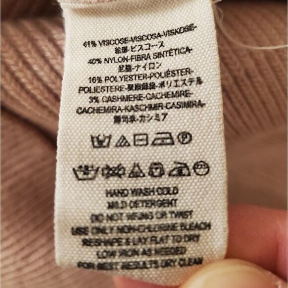 Free People Gingersnap Sweater sz Medium in Pink - Picture 11 of 11